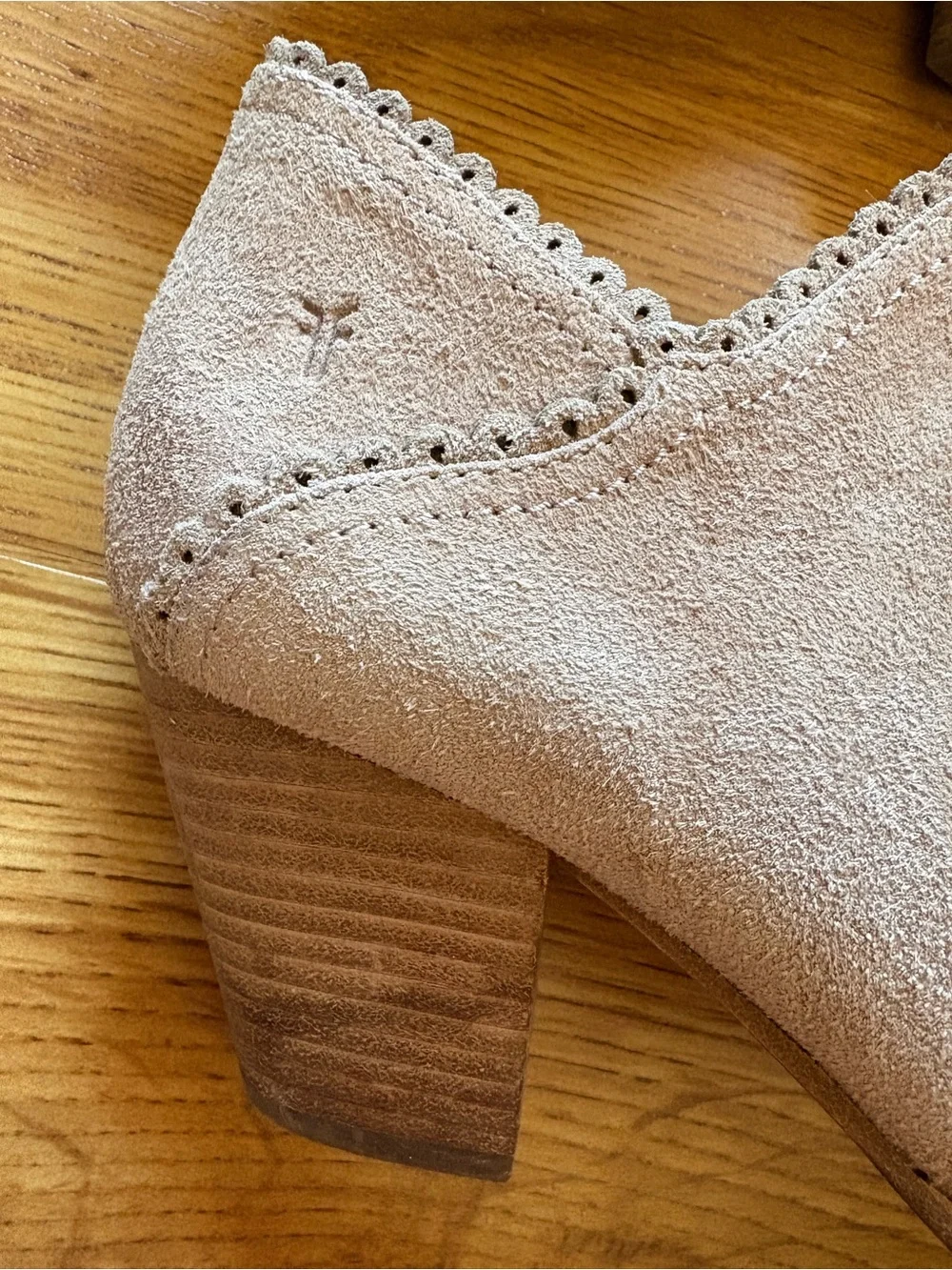 Frye Reed Scallop Shootie Ankle Boots 8.5